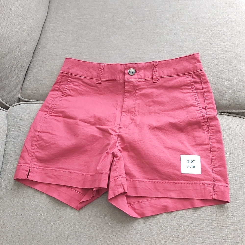 Old Navy shorts size 2 maroon red everyday high rise